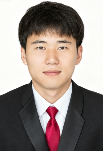 李坤朋1.png